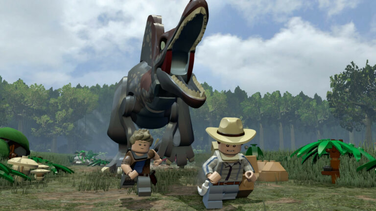 Zwei LEGO-Figuren rennen vor einem LEGO-Dinosauerier davon.