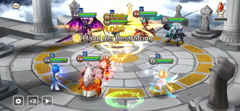 Screenshot vom Spiel Summoners War: Sky Arena, der einen Arenakampf verschiedener Figuren anzeigt.