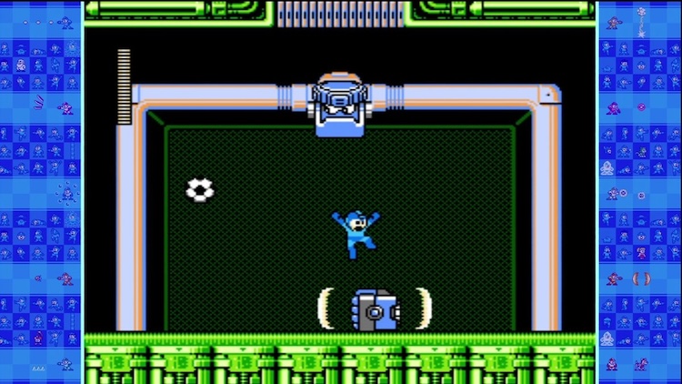 Mega Man springt auf eine roboterartige Maschine in einer Pixel-Umgebung.